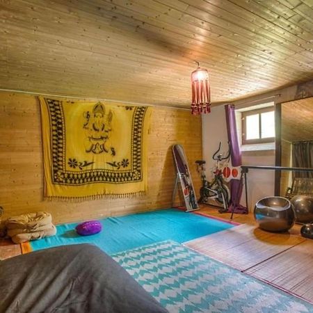 Вилла Le Manoir Du Val Douvres-la-Delivrande Экстерьер фото