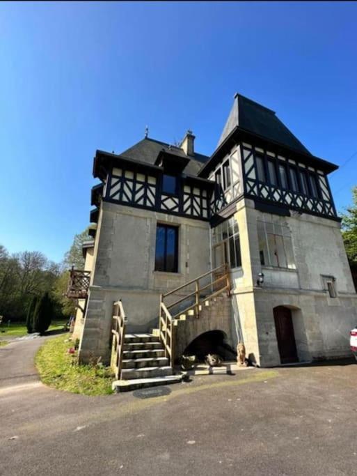 Вилла Le Manoir Du Val Douvres-la-Delivrande Экстерьер фото